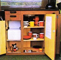 1977-vw-t2-p21-p22-p31-kitchen-open.jpg